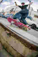 Bubbleskatemag  Raney Beres Fshurricane Sf